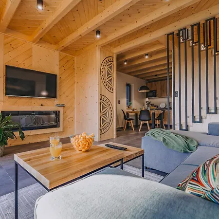 Słone Wzgórze Domek alpejski *